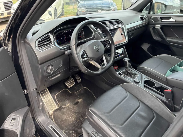 VW Tiguan Highline R Line /360/DIS/FENDER - автомобили, коли, обяви за нови и употребявани 4