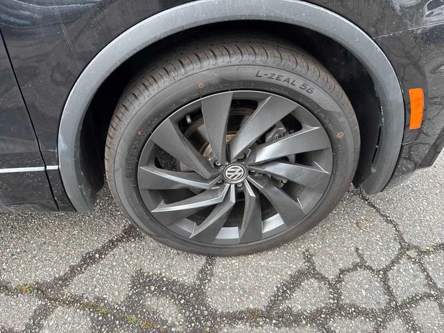 VW Tiguan * HIGHLINE * CARFAX * Без инциденти * - автомобили, коли, обяви за нови и употребявани 10