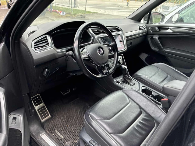 VW Tiguan * HIGHLINE * CARFAX * Без инциденти * - автомобили, коли, обяви за нови и употребявани 8