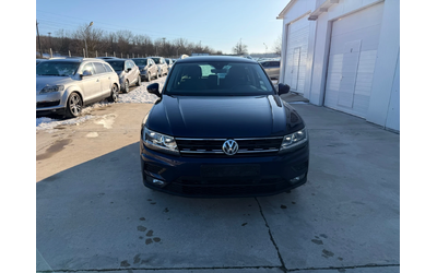 VW Tiguan 2.0tdi 150k.c* Digital* Navi* Highline* NOVA* - автомобили, коли, обяви за нови и употребявани 10