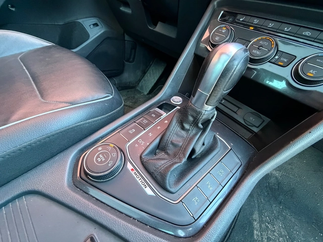 VW Tiguan 2.0TDI* DSG* Digital* LED - автомобили, коли, обяви за нови и употребявани 10
