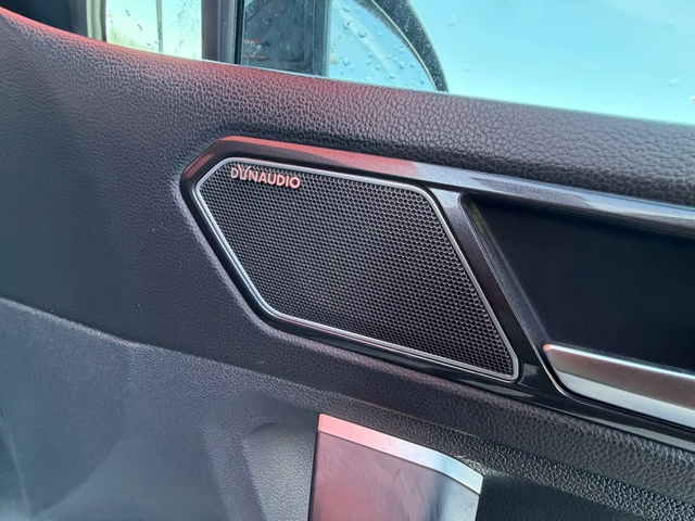 VW Tiguan 2.0TDI* DSG* Digital* LED - автомобили, коли, обяви за нови и употребявани 12