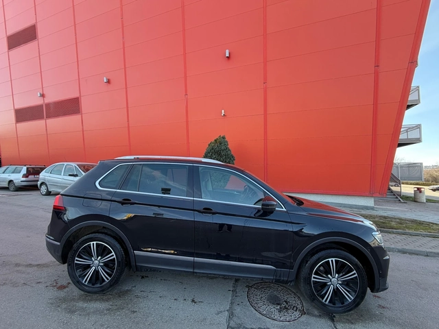 VW Tiguan 2.0TDI* DSG* Digital* LED - автомобили, коли, обяви за нови и употребявани 4