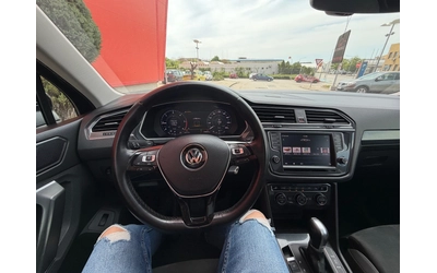 VW Tiguan LED* DIGITAL* Панорама* Масаж - автомобили, коли, обяви за нови и употребявани 13