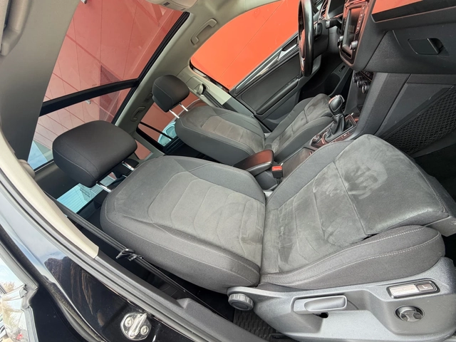 VW Tiguan LED* DIGITAL* Панорама* Масаж - автомобили, коли, обяви за нови и употребявани 9