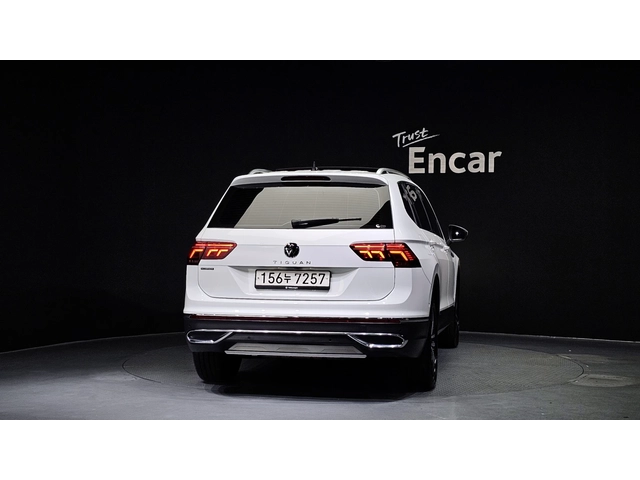 VW Tiguan 2023* PRESTIGE* HEAD-UP* ALLSPACE* КРАЙНА ЦЕНА - автомобили, коли, обяви за нови и употребявани 2