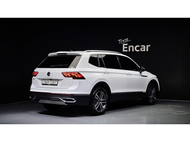 VW Tiguan 2023* PRESTIGE* HEAD-UP* ALLSPACE* КРАЙНА ЦЕНА - автомобили, коли, обяви за нови и употребявани 3