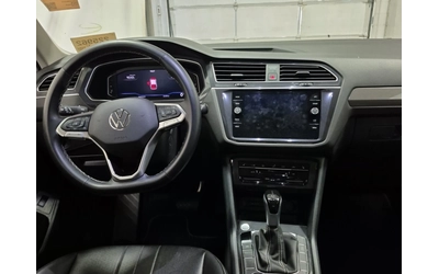 VW Tiguan Comfortline * CARFAX - автомобили, коли, обяви за нови и употребявани 11