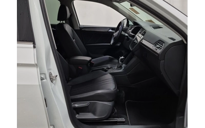 VW Tiguan Comfortline * CARFAX - автомобили, коли, обяви за нови и употребявани 8