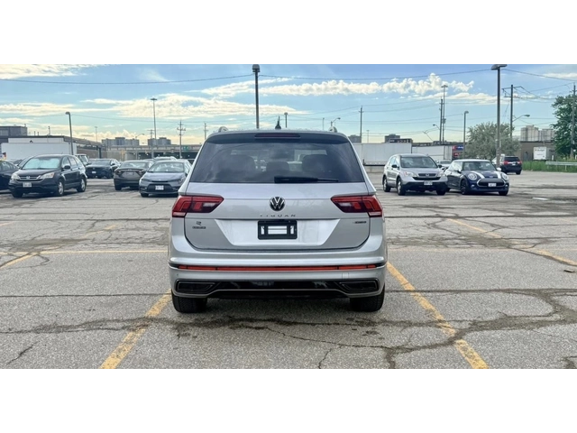 VW Tiguan BLACK LINE * R LINE * БЕЗ ИНЦИДЕНТИ * CARFAX * - автомобили, коли, обяви за нови и употребявани 5