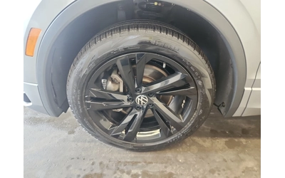 VW Tiguan COMFORTLINE R-LINE BLACK EDITION/AWD/Pano - автомобили, коли, обяви за нови и употребявани 6
