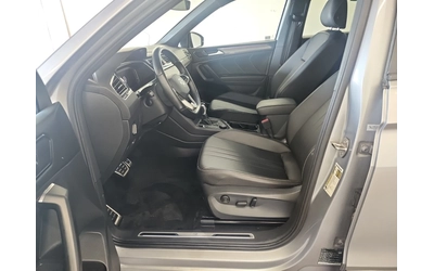 VW Tiguan COMFORTLINE R-LINE BLACK EDITION/AWD/Pano - автомобили, коли, обяви за нови и употребявани 8