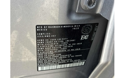 VW Tiguan Comfortline R-Line Black Edition * CARFAX - автомобили, коли, обяви за нови и употребявани 12