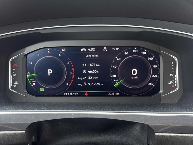 VW Tiguan Comfortline R-Line Black Edition * CARFAX - автомобили, коли, обяви за нови и употребявани 10