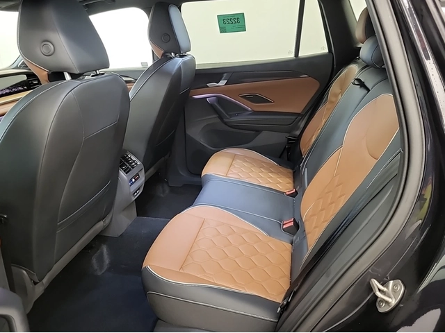 VW Tiguan 2025 Volkswagen TIGUAN HIGHLINE R-LINE - автомобили, коли, обяви за нови и употребявани 9