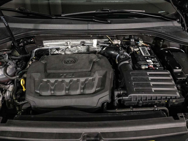 VW Tiguan R-LINE / 4x4 / КОЖА / ПАНОРАМА / ЦЕНА ДО БГ - автомобили, коли, обяви за нови и употребявани 14
