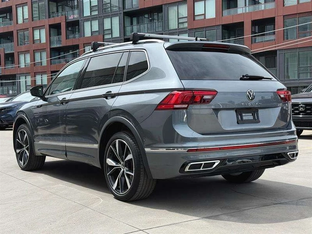 VW Tiguan ПАНОРАМА / КОЖА / R LINE / ЦЕНА ДО БГ - автомобили, коли, обяви за нови и употребявани 3