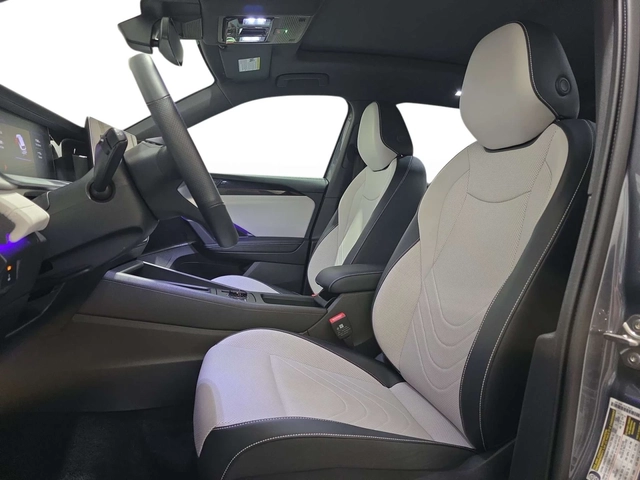 VW Tiguan R-Line Black Edition 4MOTION / ЦЕНА ДО БГ - автомобили, коли, обяви за нови и употребявани 12
