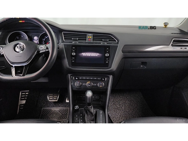 VW Tiguan 2.0 TDI PREMIUM* КОЖА* ПОДГРЕВ* КАМЕРА - автомобили, коли, обяви за нови и употребявани 10