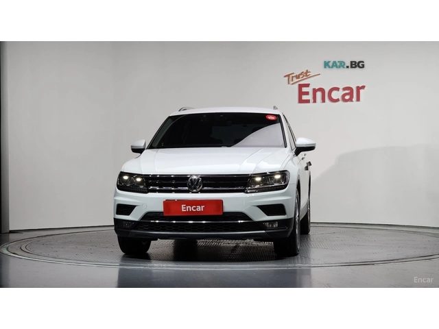 VW Tiguan 2.0 TDI PREMIUM* КОЖА* ПОДГРЕВ* КАМЕРА - автомобили, коли, обяви за нови и употребявани 2