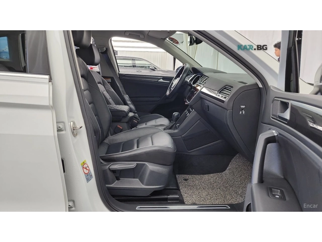 VW Tiguan 2.0 TDI PREMIUM* КОЖА* ПОДГРЕВ* КАМЕРА - автомобили, коли, обяви за нови и употребявани 8