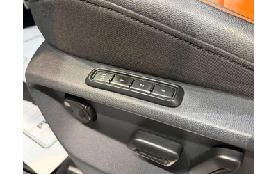 VW Tiguan SEL* R-LINE* FENDER* ПОДГРЕВ* КАМЕРА* ПАНОРАМА - автомобили, коли, обяви за нови и употребявани 10