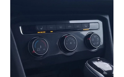 VW Tiguan 4MOTION* CARPLAY* ПОДГРЕВ - автомобили, коли, обяви за нови и употребявани 9