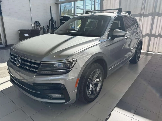 VW Tiguan Highline - автомобили, коли, обяви за нови и употребявани 0