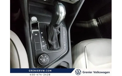 VW Tiguan Highline 4Motion | Adaptive Cruise | CarPlay | Nav - автомобили, коли, обяви за нови и употребявани 14