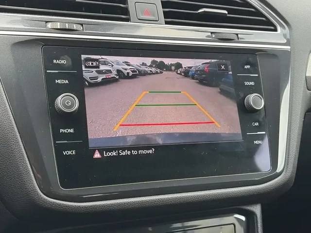 VW Tiguan 4Motion - автомобили, коли, обяви за нови и употребявани 16