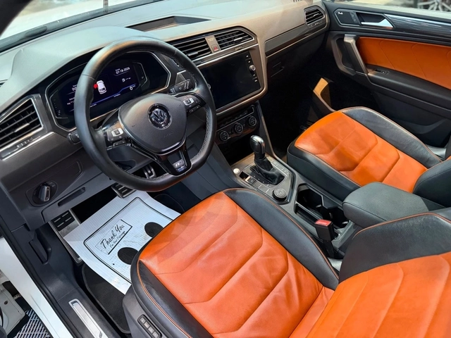 VW Tiguan Highline R-Line - автомобили, коли, обяви за нови и употребявани 5
