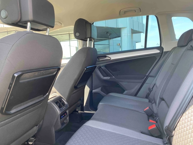 VW Tiguan 2.0 TDI 4MOTION - автомобили, коли, обяви за нови и употребявани 13