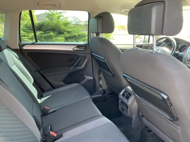 VW Tiguan 2.0 TDI 4MOTION - автомобили, коли, обяви за нови и употребявани 15