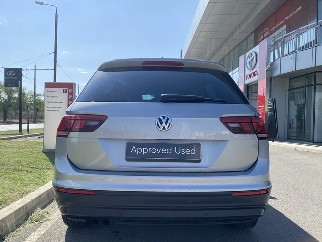 VW Tiguan 2.0 TDI 4MOTION - автомобили, коли, обяви за нови и употребявани 5