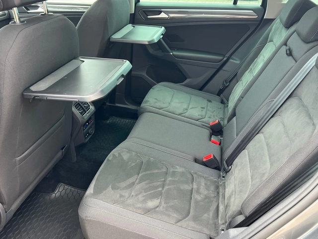 VW Tiguan 2.0TDI, 4-MOTION, HIGHLINE-FULL SERVICE VW-KATO HO - автомобили, коли, обяви за нови и употребявани 12