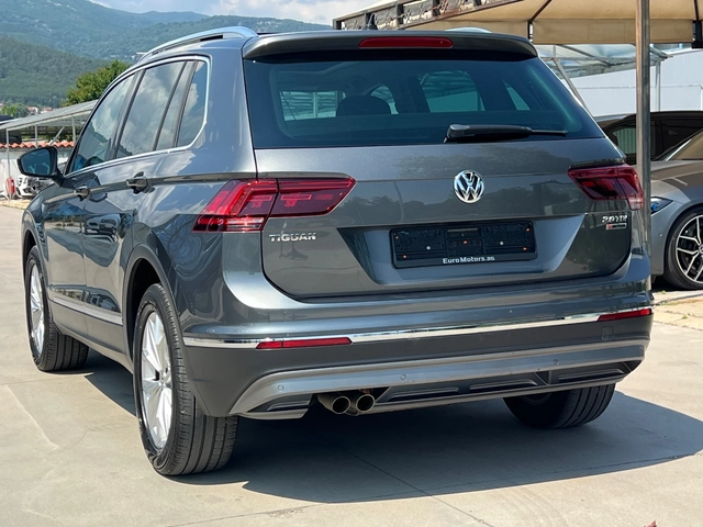 VW Tiguan 2.0TDI, 4-MOTION, HIGHLINE-FULL SERVICE VW-KATO HO - автомобили, коли, обяви за нови и употребявани 5