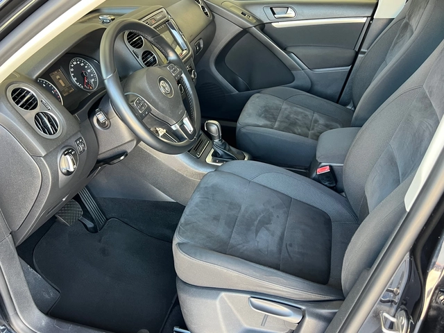 VW Tiguan 2.0TDI, 4-MOTION-ПЪЛНА СЕРВИЗНА ИСТОРИЯ!!! - автомобили, коли, обяви за нови и употребявани 9