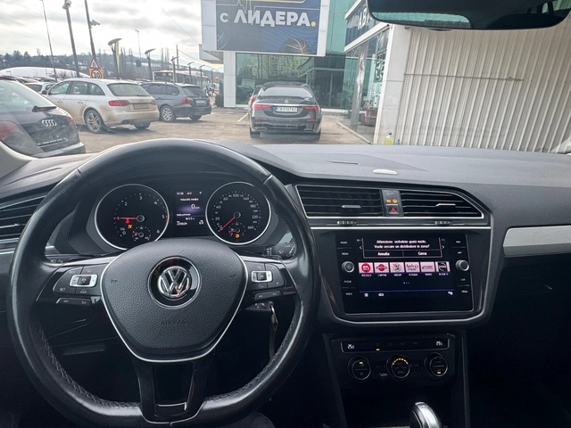 VW Tiguan 4Motion* ТОП* СОБСТВЕН ЛИЗИНГ - автомобили, коли, обяви за нови и употребявани 10