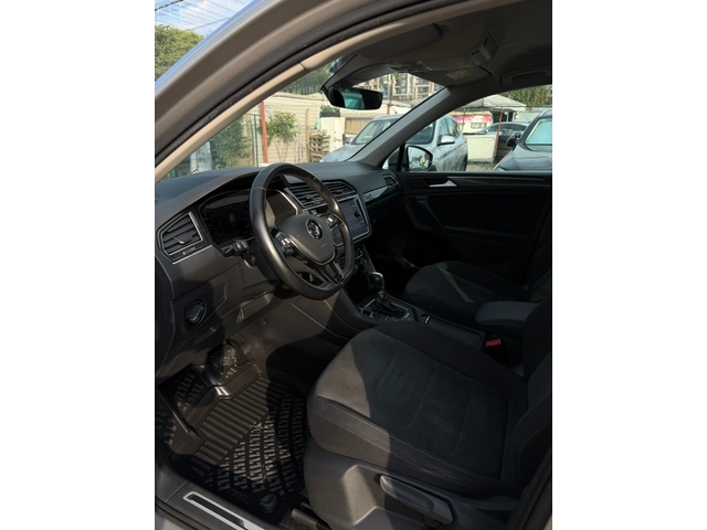 VW Tiguan 2.0TDI DIGITAL 100%РЕАЛНИ КМ ОТ WV ЛИЗИНГ ВИДЕО - автомобили, коли, обяви за нови и употребявани 6