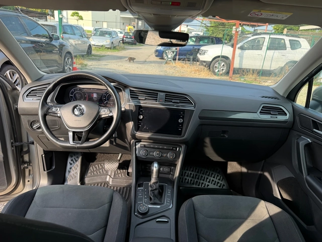 VW Tiguan 2.0TDI DIGITAL 100%РЕАЛНИ КМ ОТ WV ЛИЗИНГ ВИДЕО - автомобили, коли, обяви за нови и употребявани 7