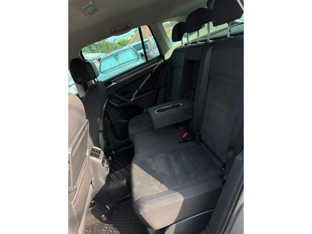 VW Tiguan 2.0TDI DIGITAL 100%РЕАЛНИ КМ ОТ WV ЛИЗИНГ ВИДЕО - автомобили, коли, обяви за нови и употребявани 8