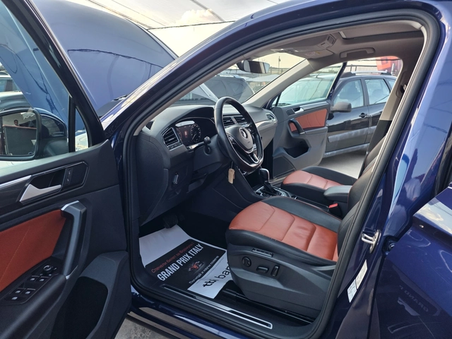 VW Tiguan 2.0TSI-180к.с 4Х4-НАВИГАЦИЯ-ПАНОРАМА-ШВЕЙЦАРИЯ - автомобили, коли, обяви за нови и употребявани 12