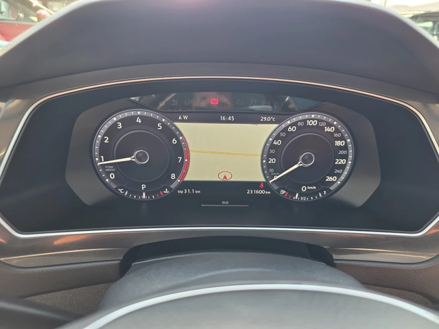 VW Tiguan 2.0TSI-180к.с 4Х4-НАВИГАЦИЯ-ПАНОРАМА-ШВЕЙЦАРИЯ - автомобили, коли, обяви за нови и употребявани 9