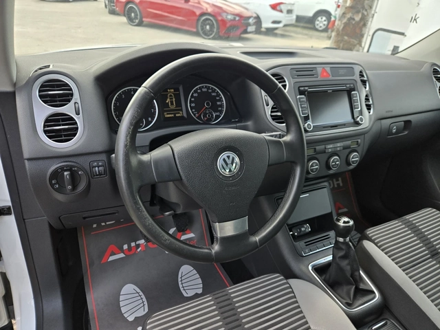 VW Tiguan 1.4TSI-150кс= 6СКОРОСТИ= 4MOTION= СЕРВ.ИСТОРИЯ - автомобили, коли, обяви за нови и употребявани 7