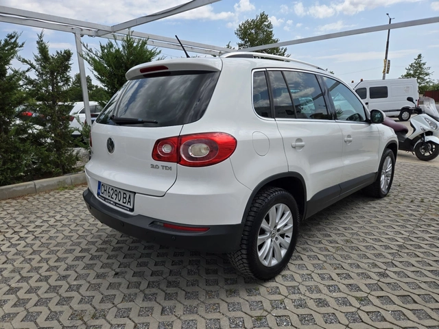 VW Tiguan 2.0TDI-140кс= АВТОМАТ= 4Х4= НАВИ= КАМЕРА - автомобили, коли, обяви за нови и употребявани 2