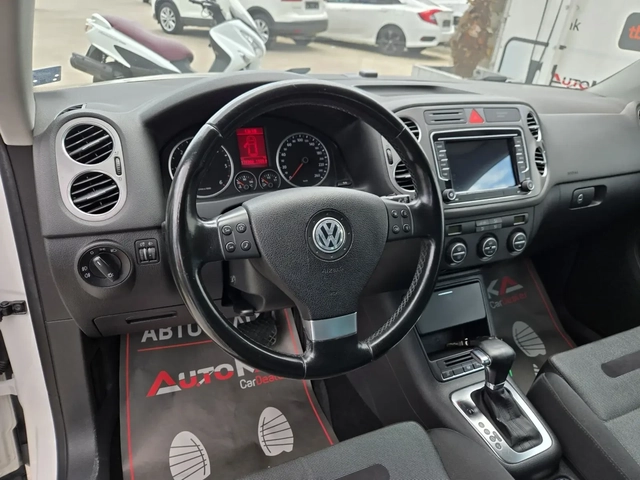 VW Tiguan 2.0TDI-140кс= АВТОМАТ= 4Х4= НАВИ= КАМЕРА - автомобили, коли, обяви за нови и употребявани 7