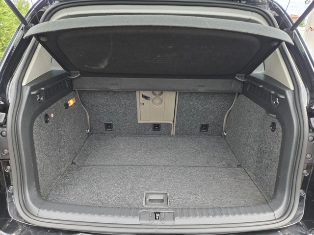 VW Tiguan 2.0TDI-140кс= АВТОМАТ= 4MOTION= ПАРКТРОНИК - автомобили, коли, обяви за нови и употребявани 9