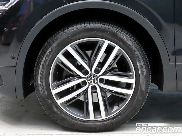 VW Tiguan PRESTIGE - автомобили, коли, обяви за нови и употребявани 4