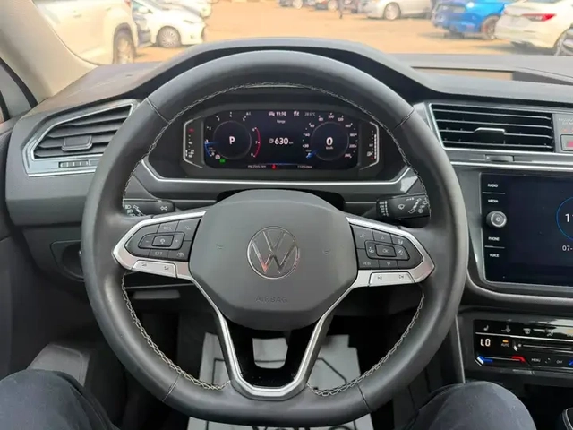 VW Tiguan Comfortline* AWD* КОЖА* ДИГИТАЛНО ТАБЛО - автомобили, коли, обяви за нови и употребявани 8
