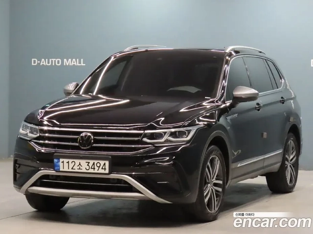 VW Tiguan PRESTIGE - автомобили, коли, обяви за нови и употребявани 0